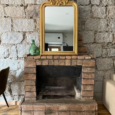 Lägenhet Petite Maison En Pierre *